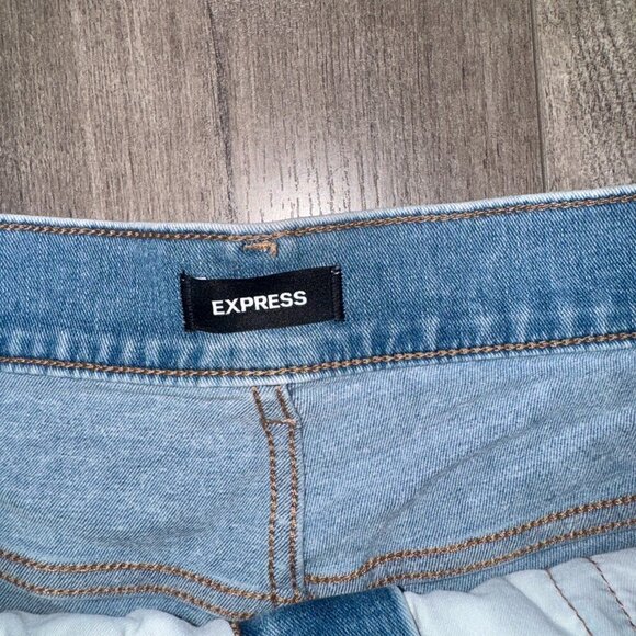 Express High Rise Skinny Jeans | Light Wash | NWT (No Tags) | Size 16S - Picture 5 of 6